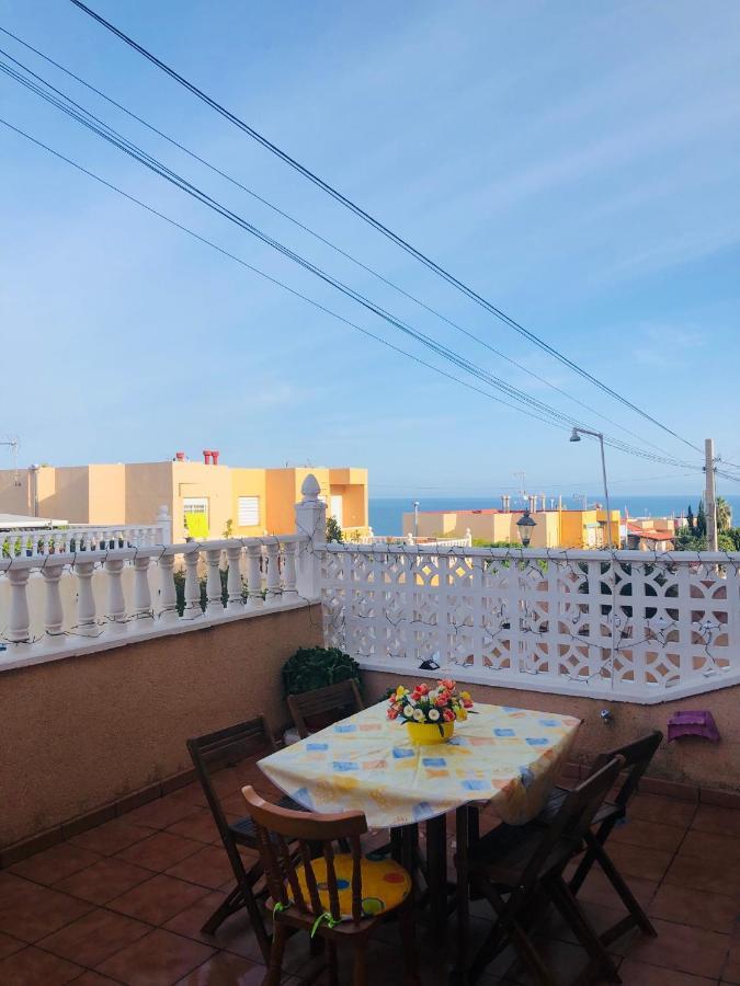 Holiday Villa With Sea View 格兰阿利坎特 外观 照片
